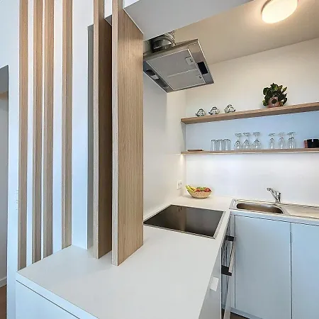 Flat Seashore Deluxe - *